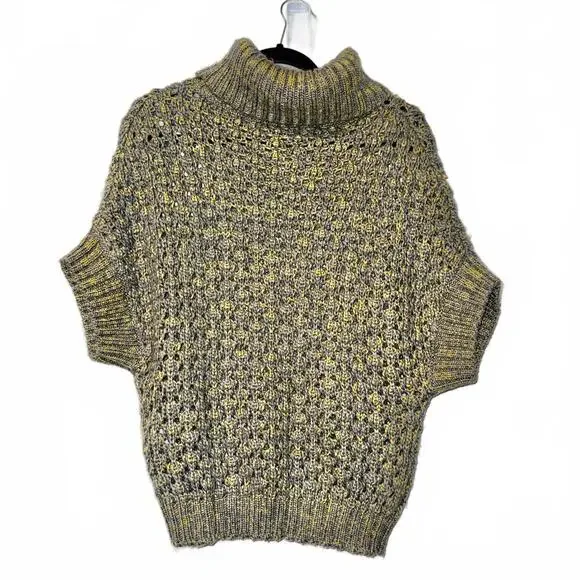 Hazel Women's Medium Chunky Knit Turtleneck Sweater - Picture 5 of 5